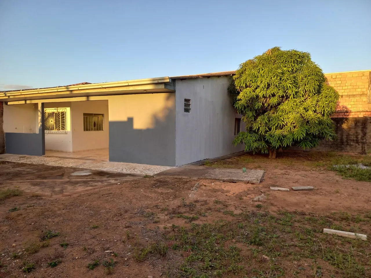Vende se casa Escriturada