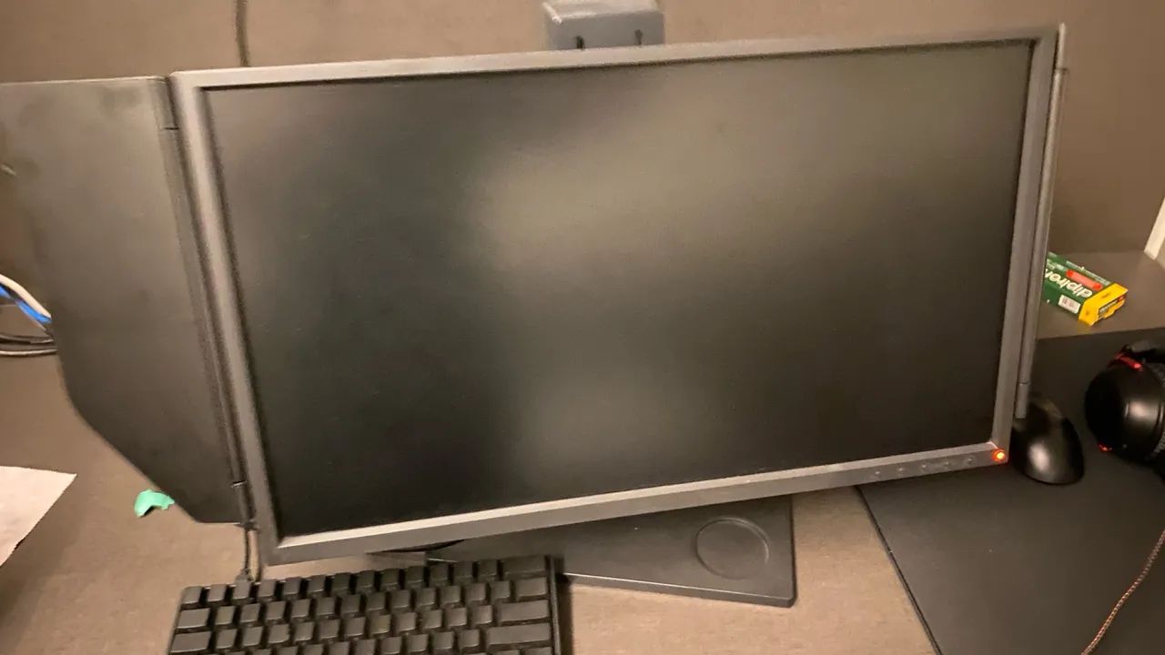 Monitor gamer benq xl2546 240hz - Foto 2