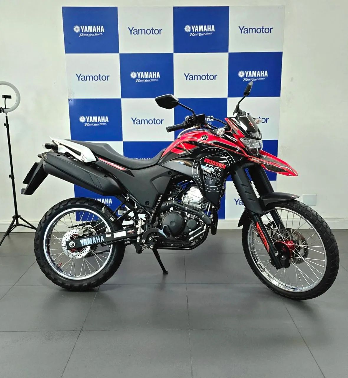 XTZ LANDER 250 ABS - Foto 4