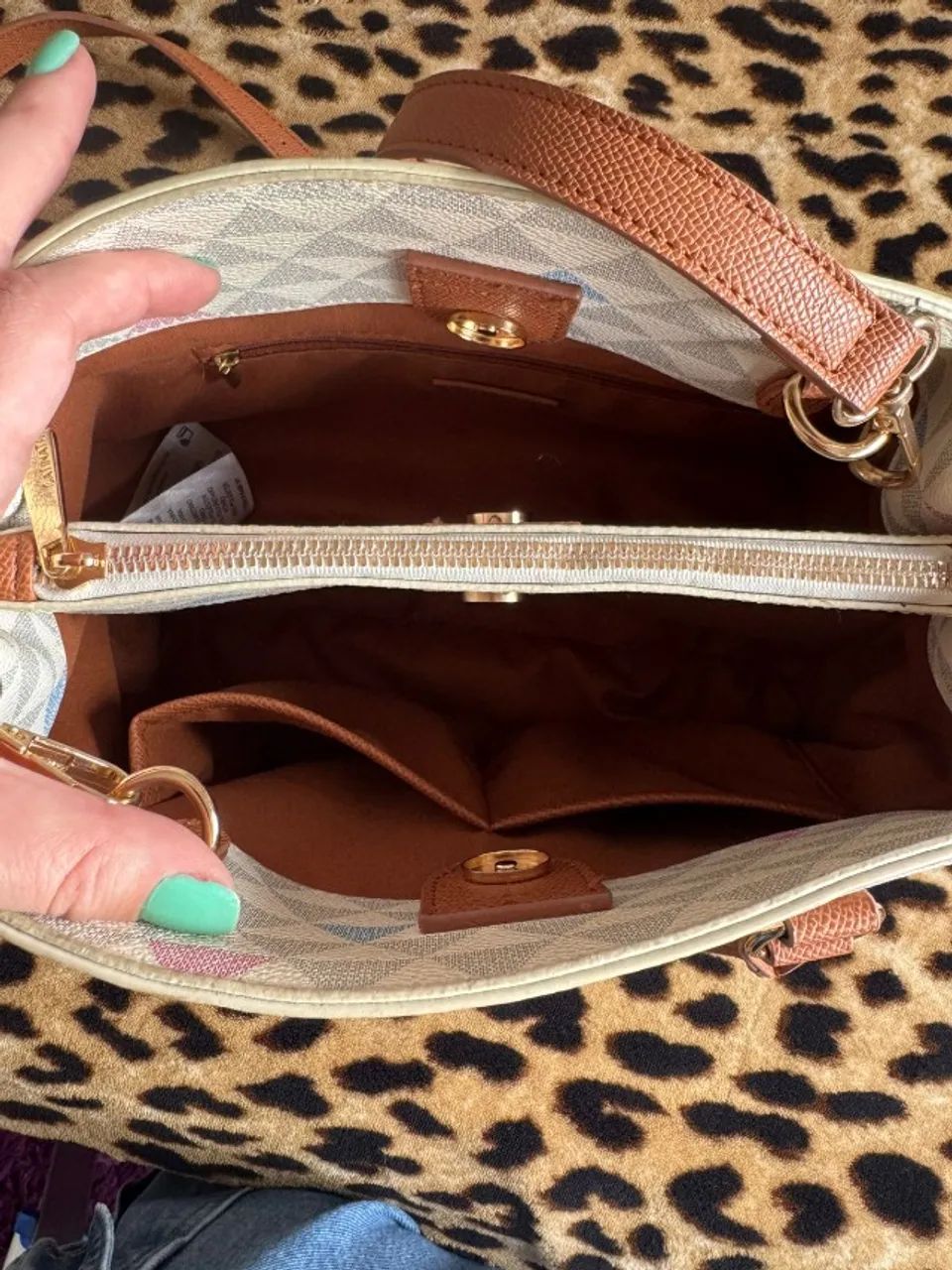 Bolsa Renner com Porta Moedas e Estampa Triângulos - Foto 4
