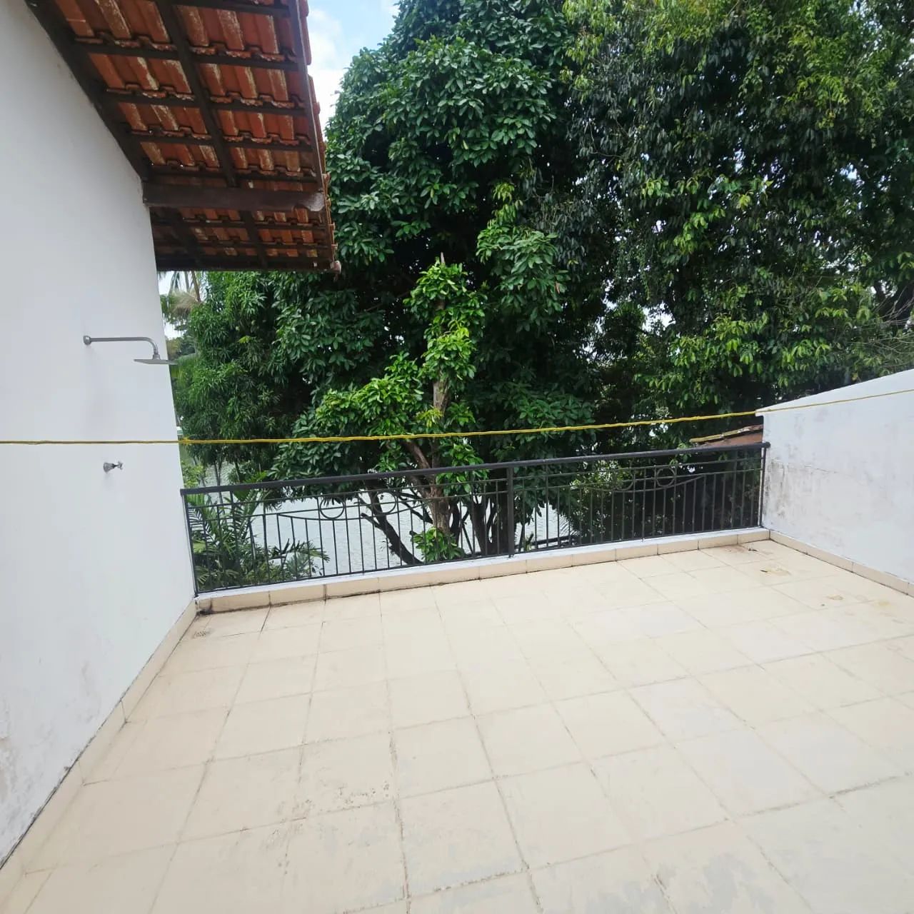VENDO CASA NO COND. LAGO AZUL COM 5 SUITES - Foto 5