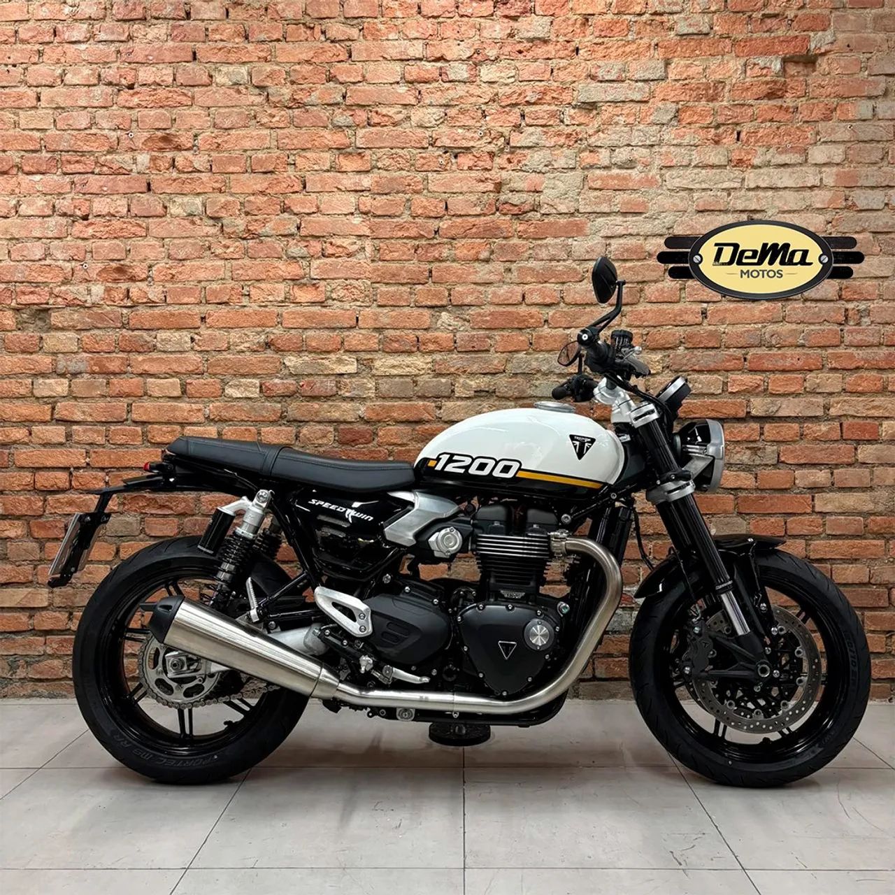 Triumph Speed Twin 1200cc