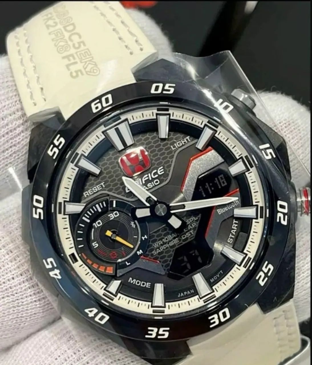 Lançamento Casio EDIFICE WINDFLOW Honda Type R Edition ECB2200HTR-1A , conexão Bluetooth - Foto 3