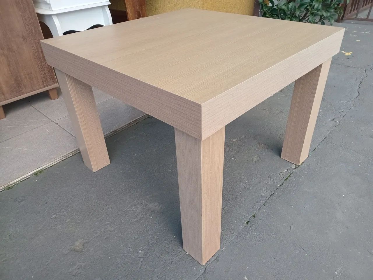Mesa de centro grande.(Entrego).