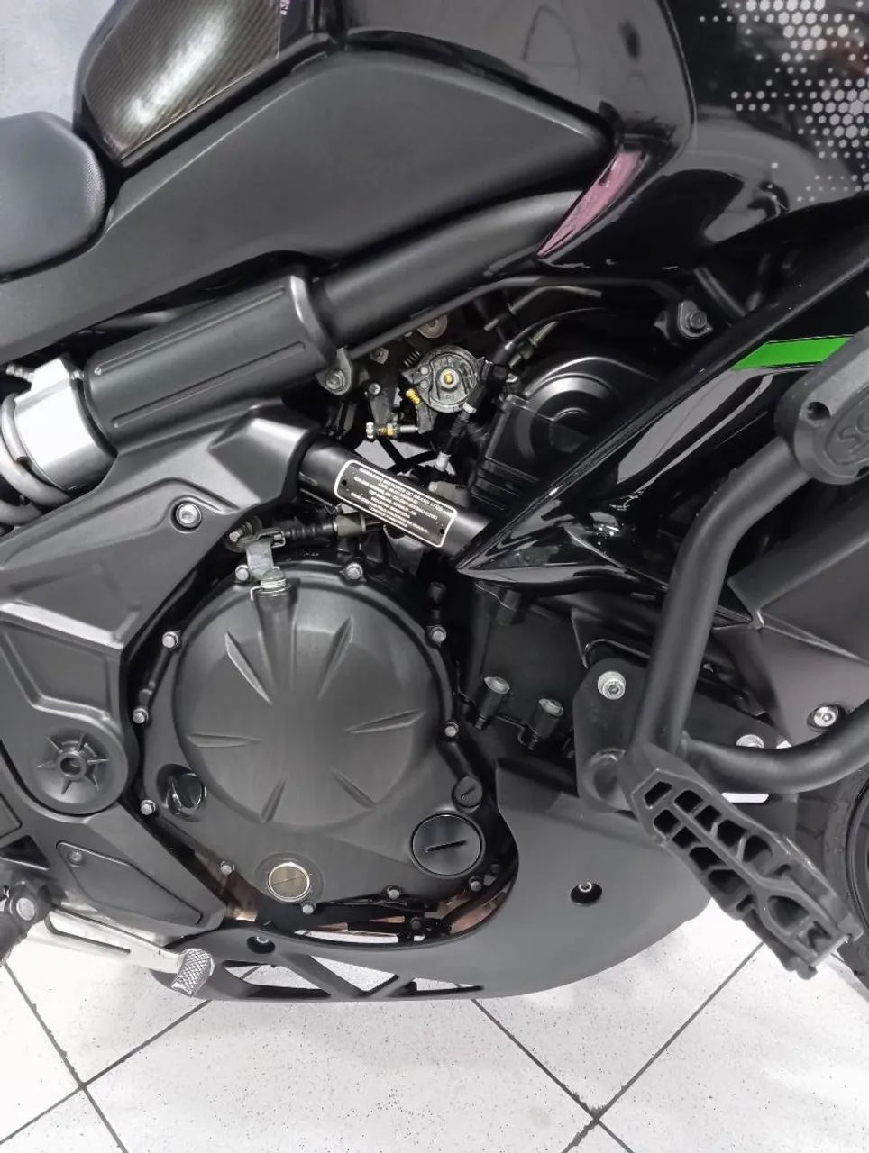 VERSYS 650 ABS 2022 TROCO E FINANCIO! - Foto 3