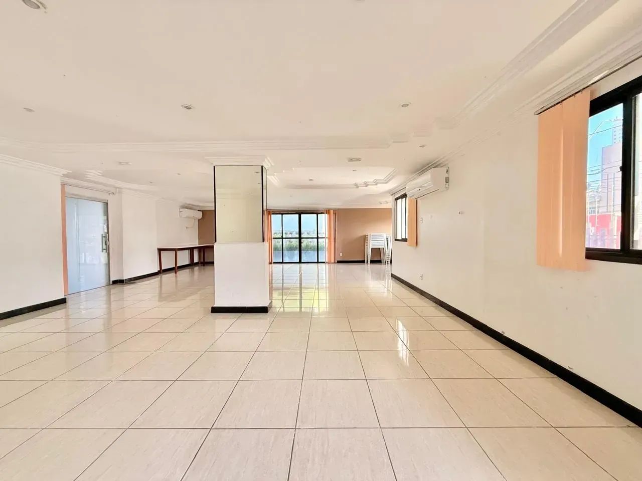 Apartamento no Saint Etienne, 196m², 4 quartos, Marco