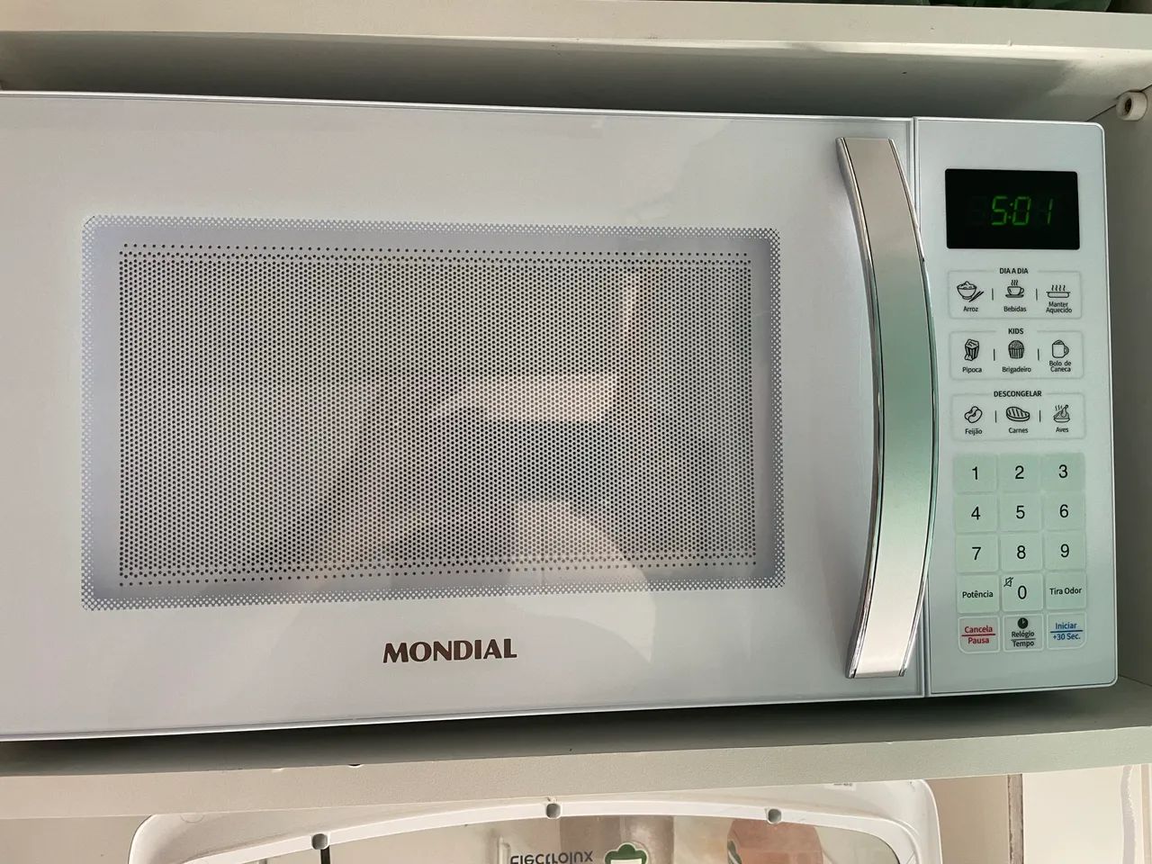 Microondas Mondial 34 Litros (sem uso) - Foto 2