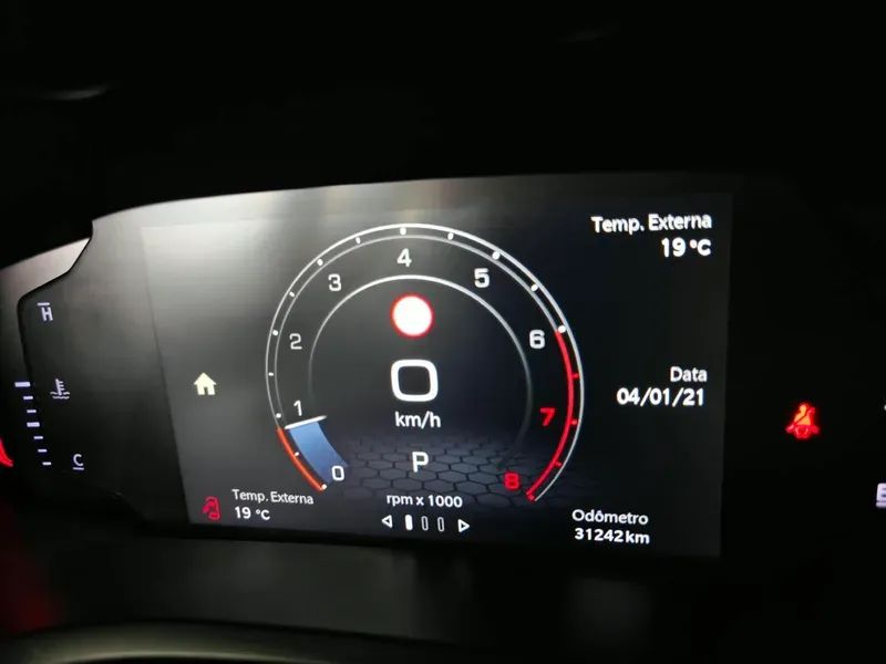 Jeep Renegade Long. T270 1.3 TB 4x2 Flex Aut., foto 12 de 19