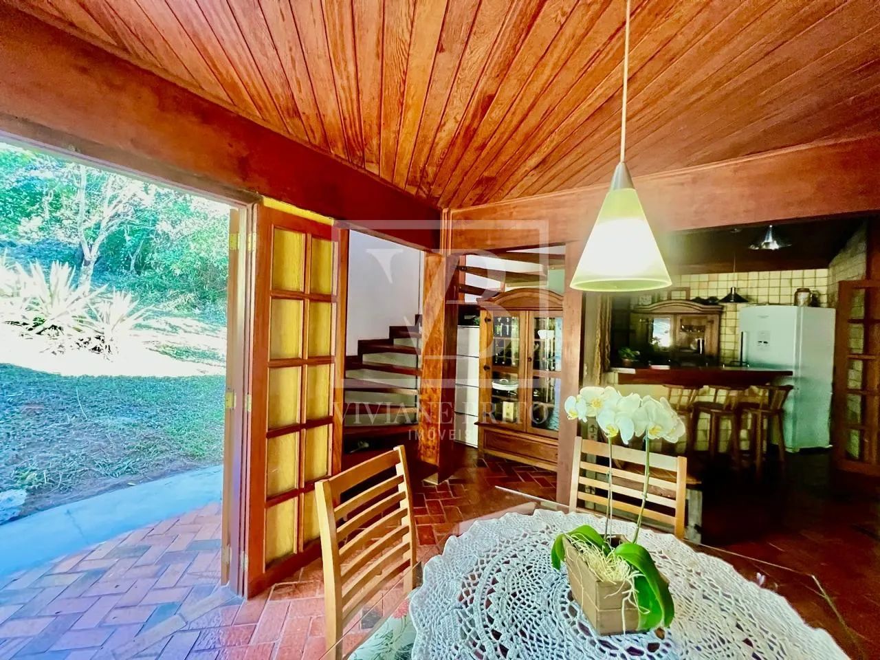 Linda casa com 3 suítes, espaço, conforto e tranquilidade! - Foto 5