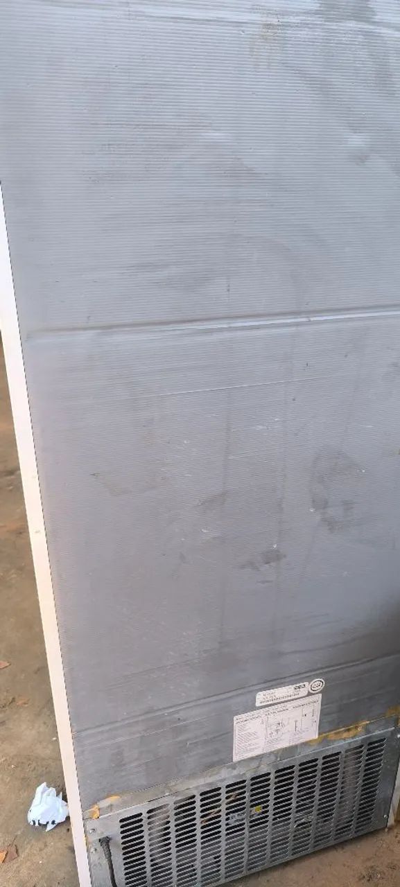 Freezer semi-novo - Foto 4