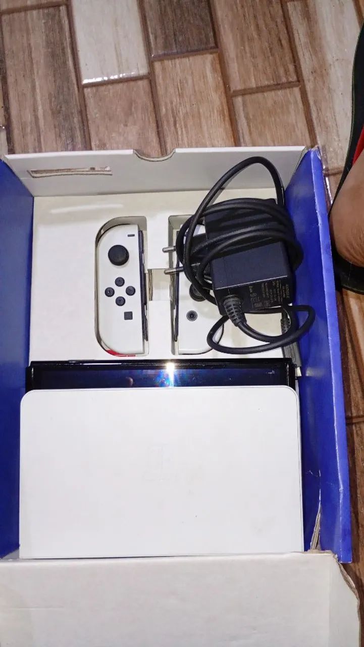 Nintendo switch OLED usado  - Foto 5
