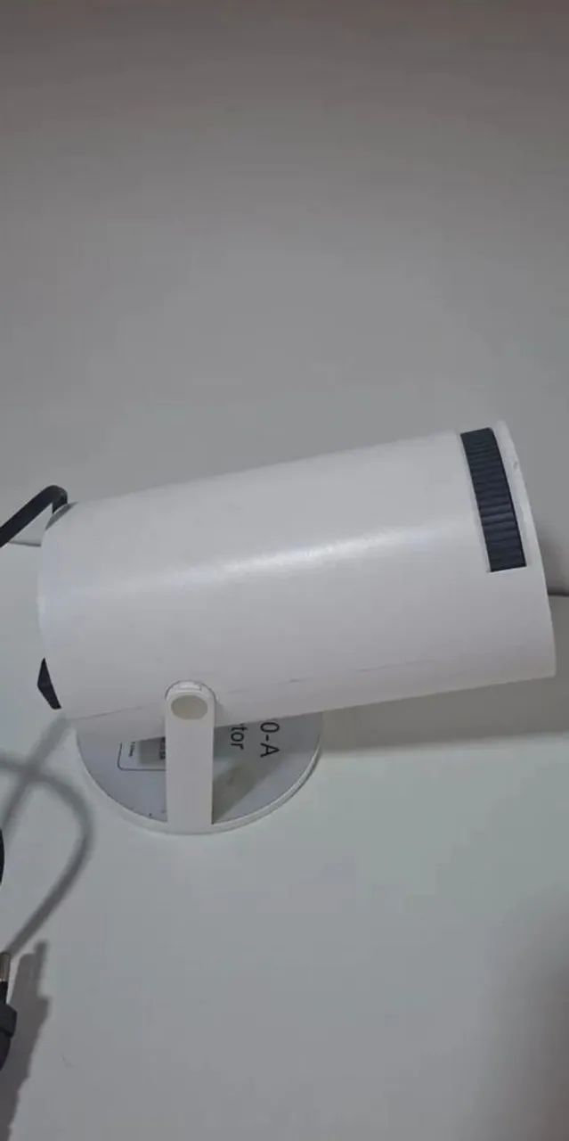 Mini projetor portátil 