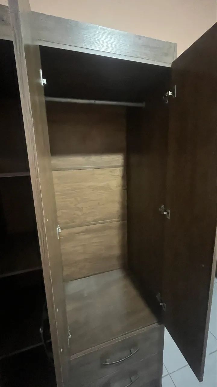Vendo guarda-roupa solteiro  - Foto 3