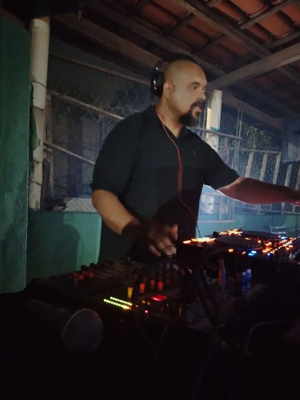 DJ B.A DISCOTECAGEM E LOCUÇÃO  - Foto 2