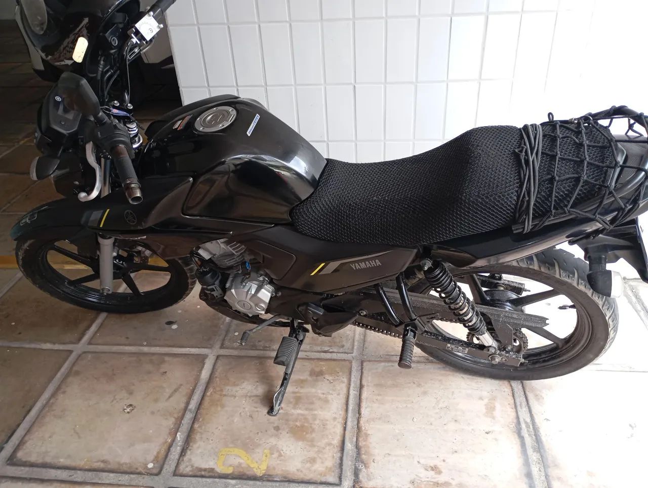 Ótima moto semi nova  - Foto 3