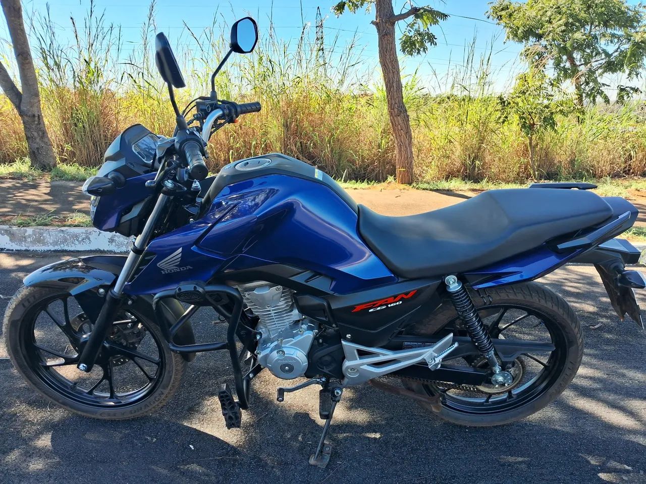 Moto com km baixo