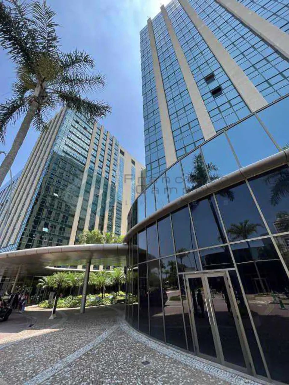 Barra da Tijuca sala comercial CEO
