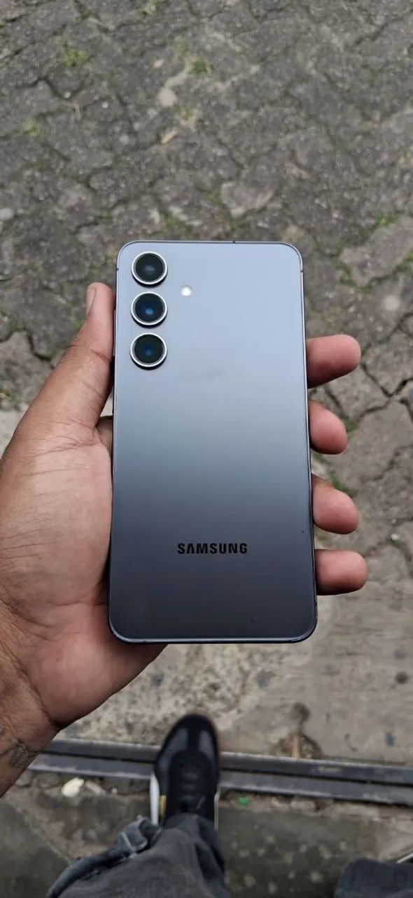 Samsung S24 - Foto 2