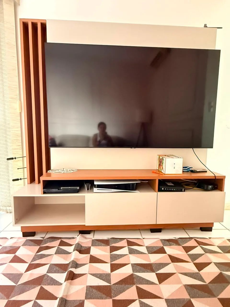 Rack tv ate 70?