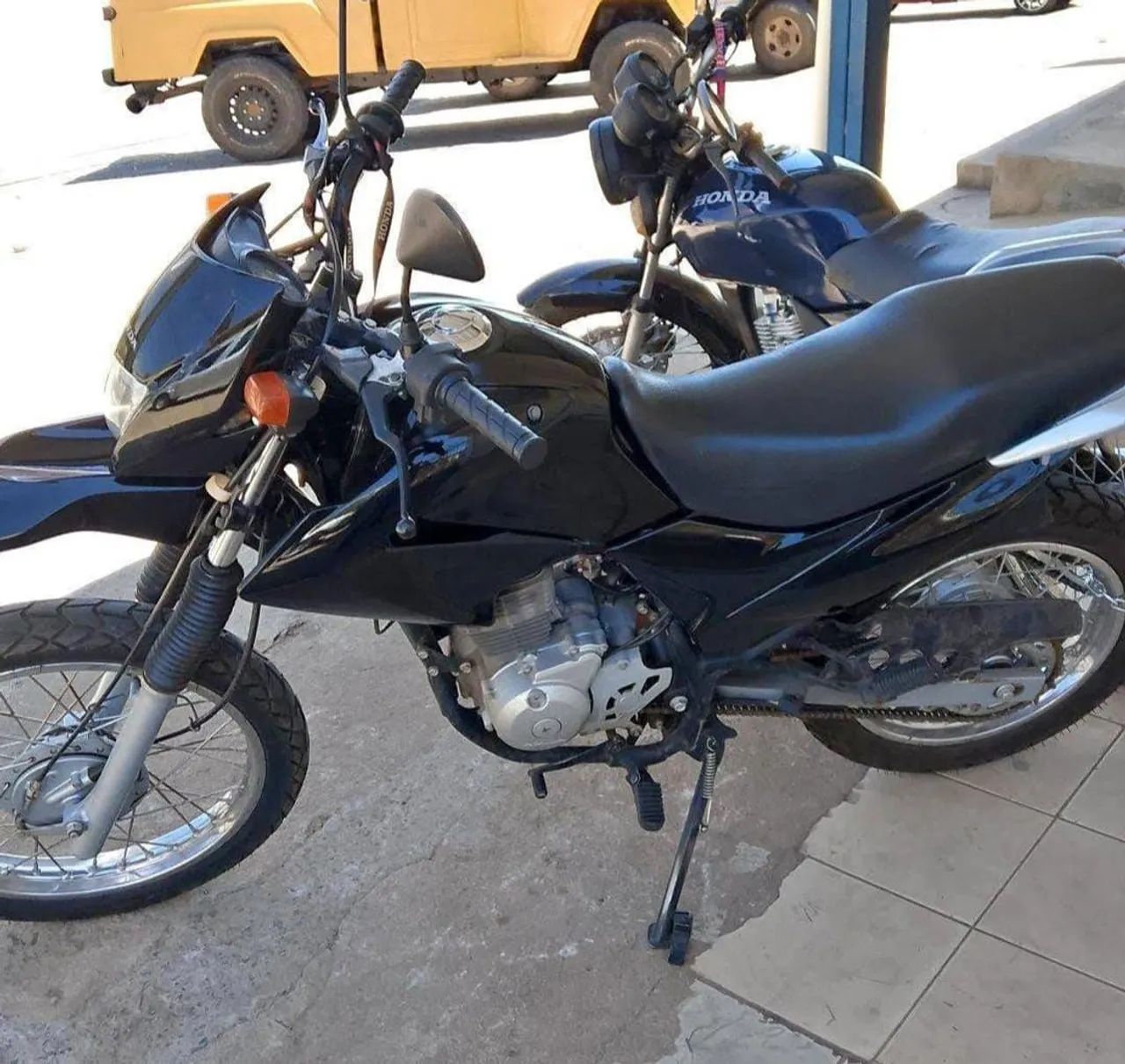 Bros 2014 por 4000 - Foto 2