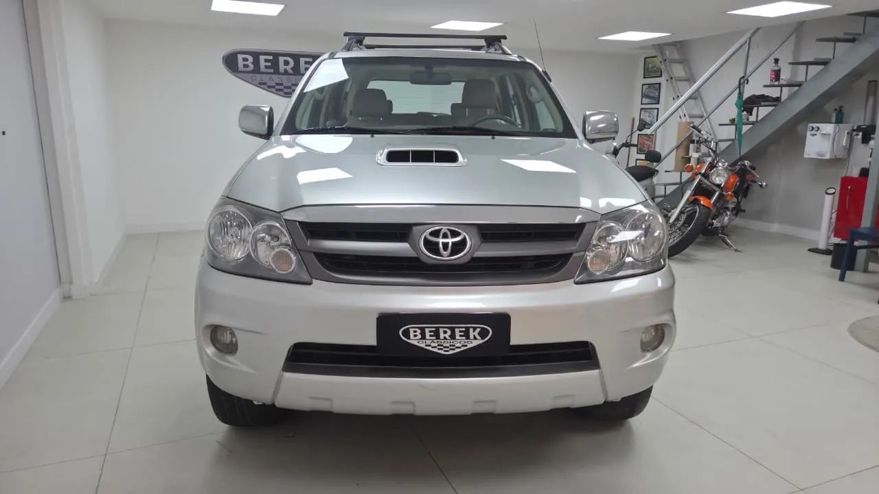 Toyota Hilux Hilux SW4 SRV D4-D 4x4 3.0 TDI Dies. Aut 2008