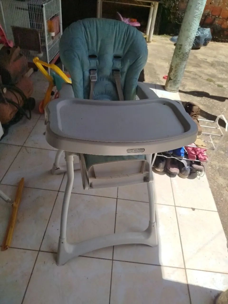Cadeira para alimentação 