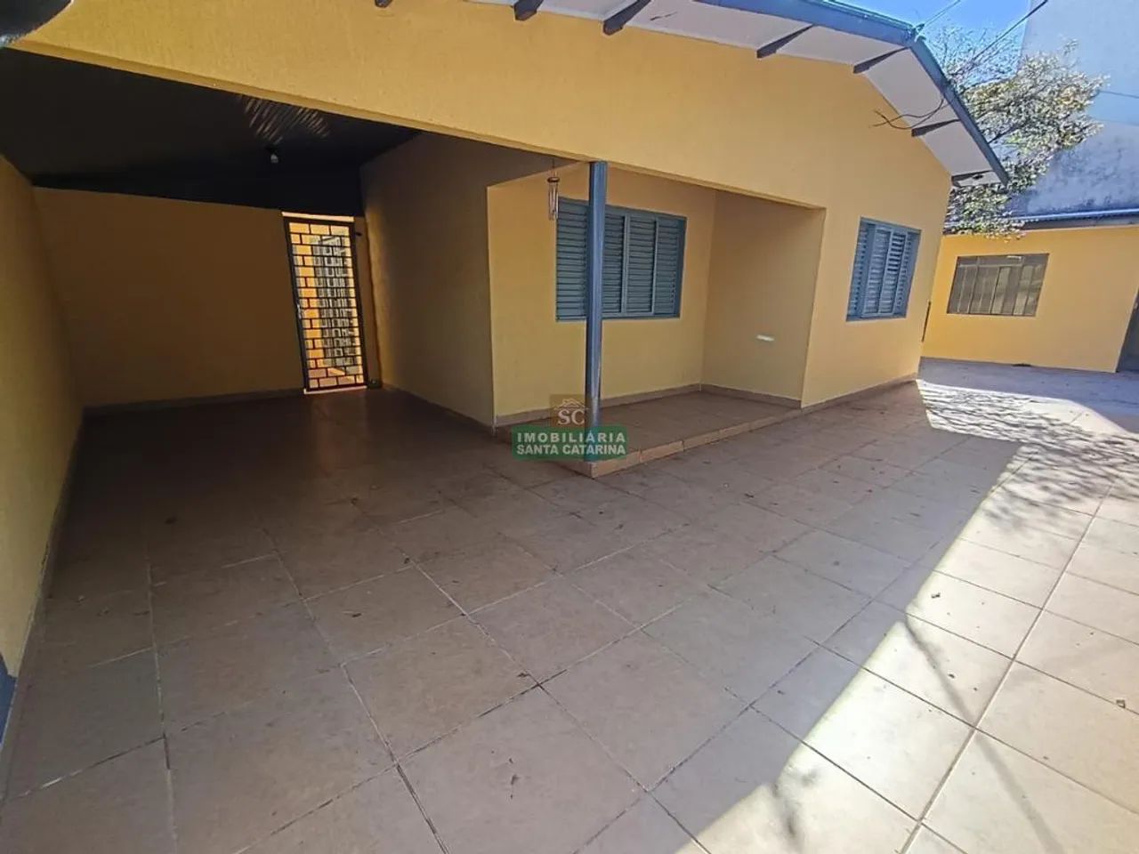 Casa para alugar em Maringá, Zona 08, com 4 quartos, com 125 m² - Foto 3