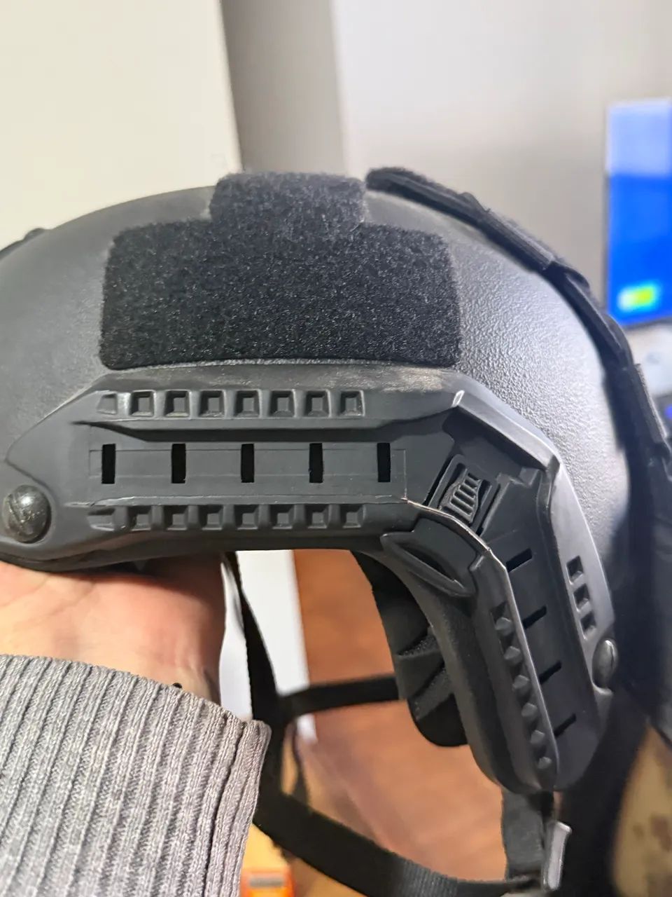 vendo capacete militar de kvelar - Foto 2