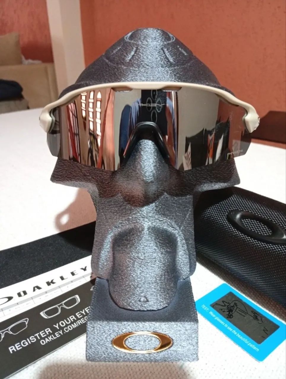 Oculos de Sol Oakley Radar EV Path Linha Premium Bege e Prata - Foto 2