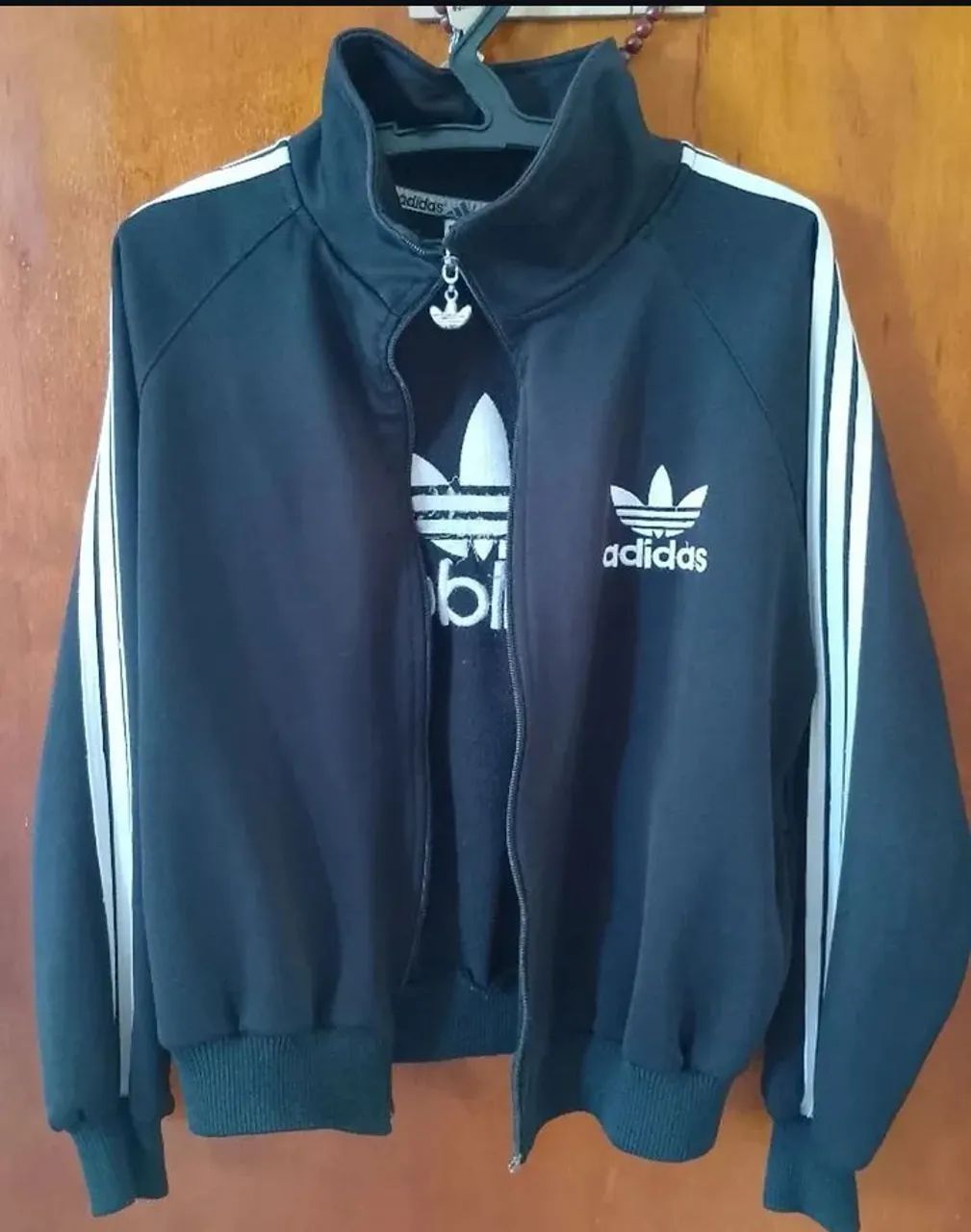 Casaco adidas 