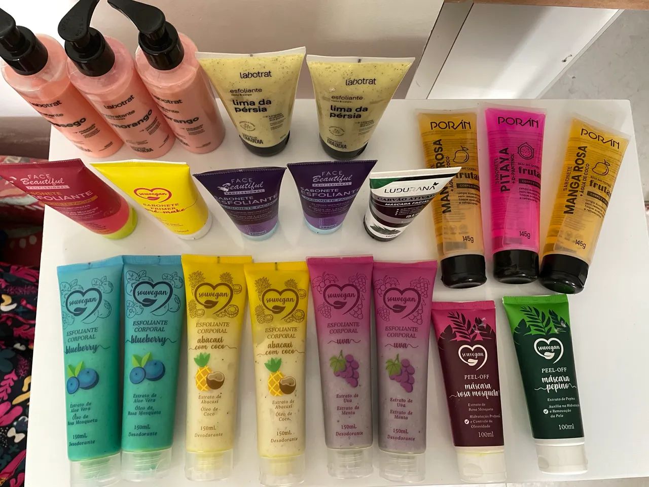 Vendo estoque de maquiagem e skincare - Foto 2