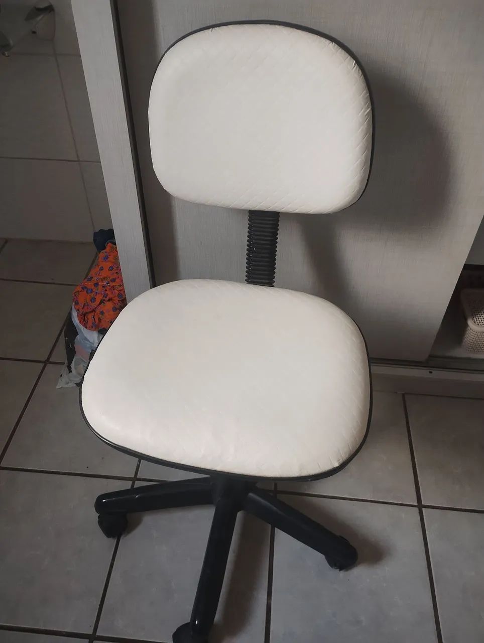 Cadeira computador giratória