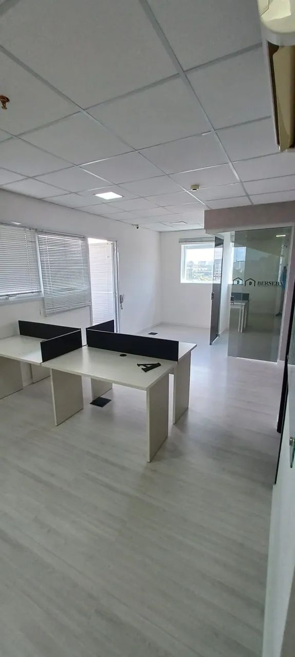 Conjunto comercial para venda em Santo Amaro, 37m²
