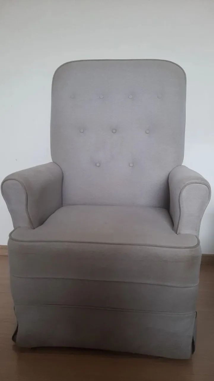 Poltrona de amamentação de balanço com puf - Foto 3