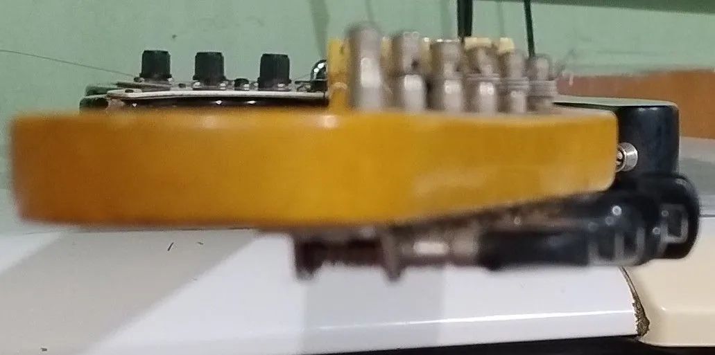 Guitarra Jennifer excelente estado  - Foto 4