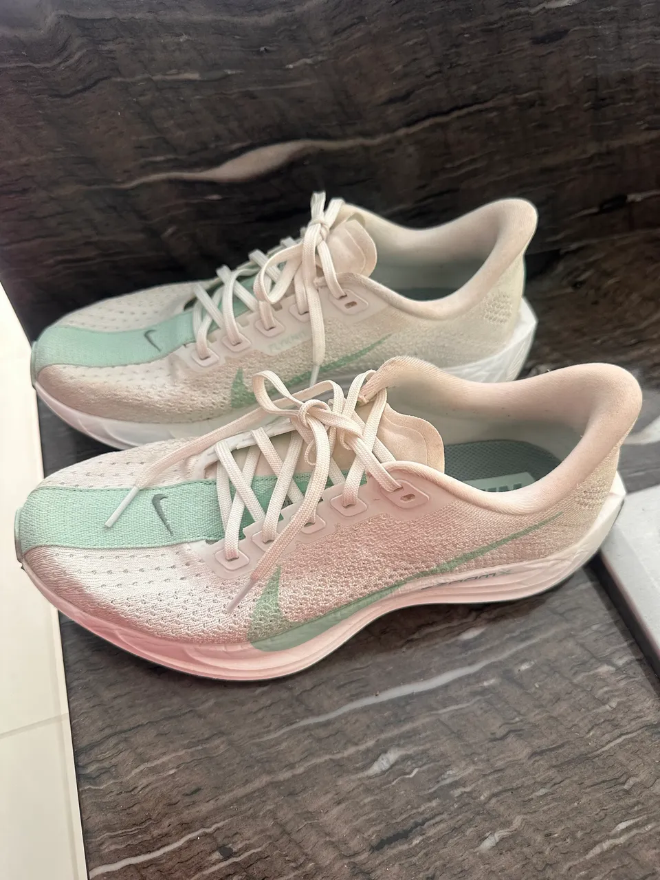 Nike ZoomX Vaporfly Next% 2 - N°37,5 - Calçados Esportivos