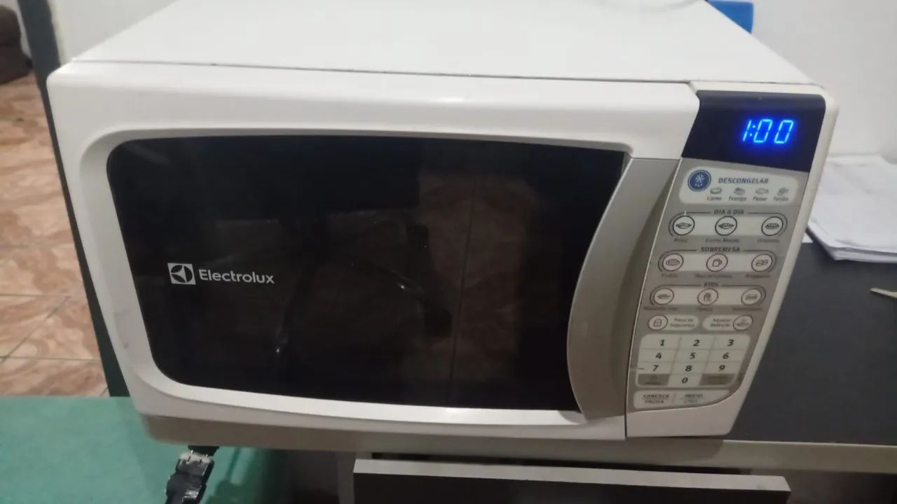 Microondas Electrolux 20litros