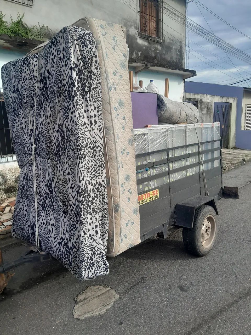 Frete e mudança pequenas de carretinha 