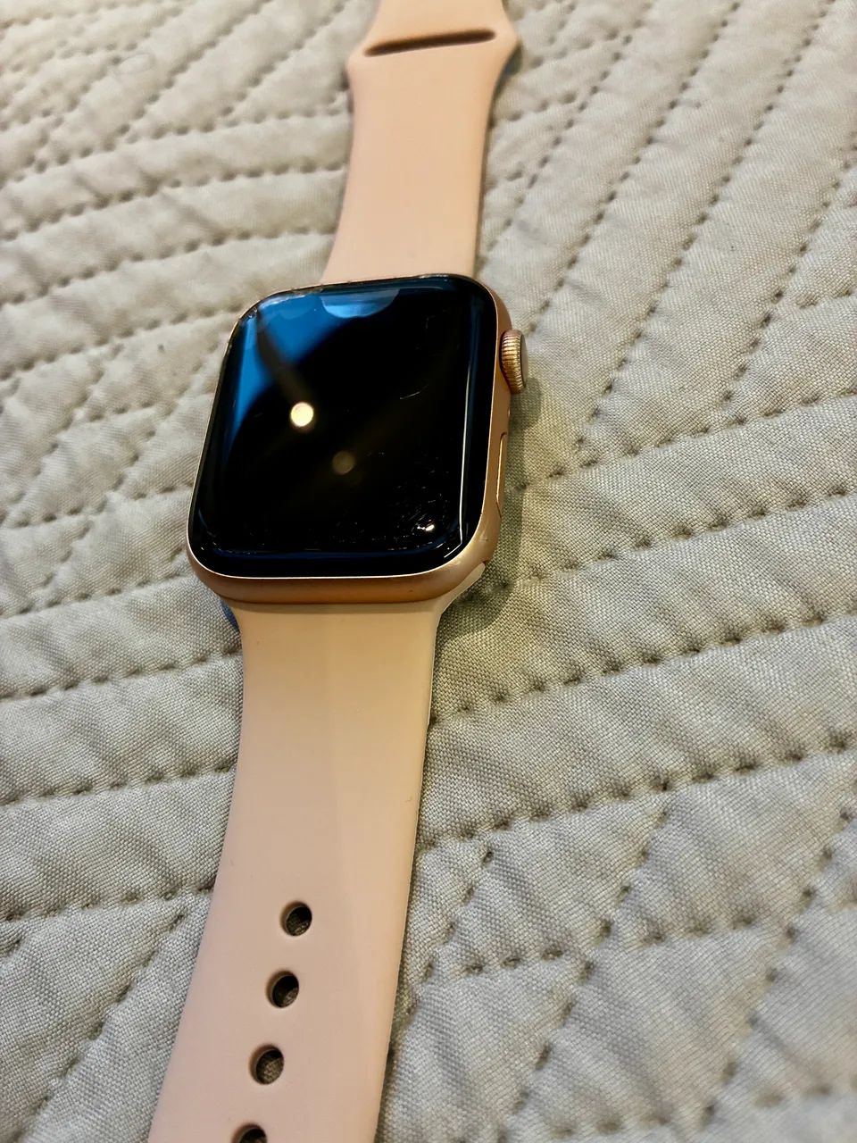 Apple Watch Series 4 42mm Rose