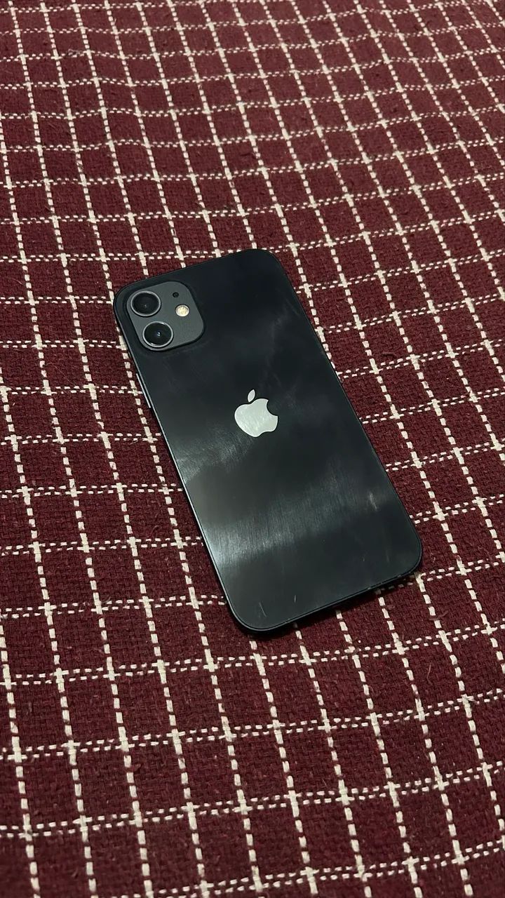 iPhone 12  - Foto 2