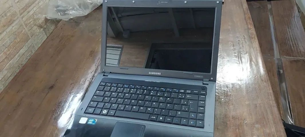 2 notebooks para tirada de peça ou conserto