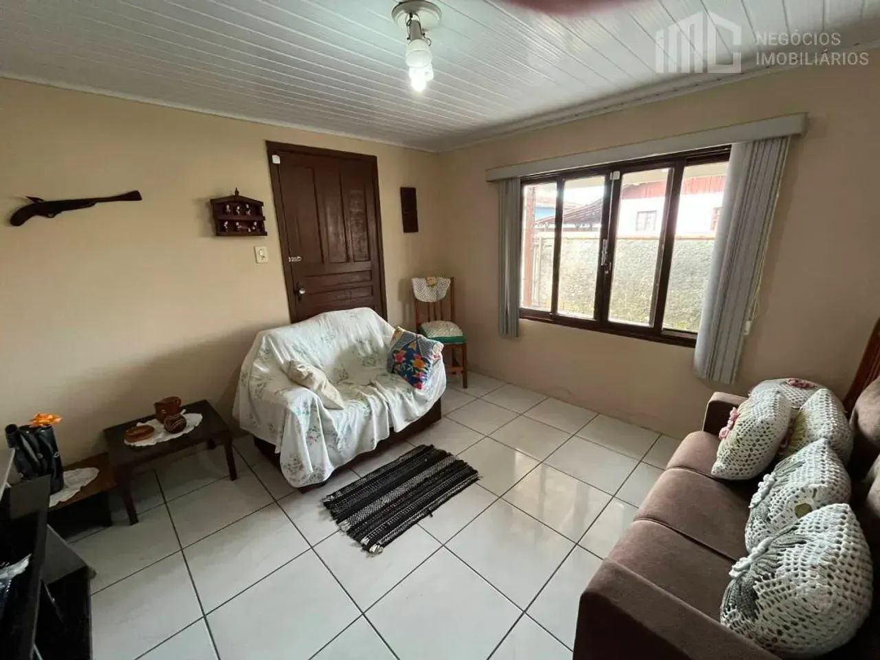 Casa com 3 dormitórios - Próximo à Polícia militar| Centro - BBS/SC - Foto 5