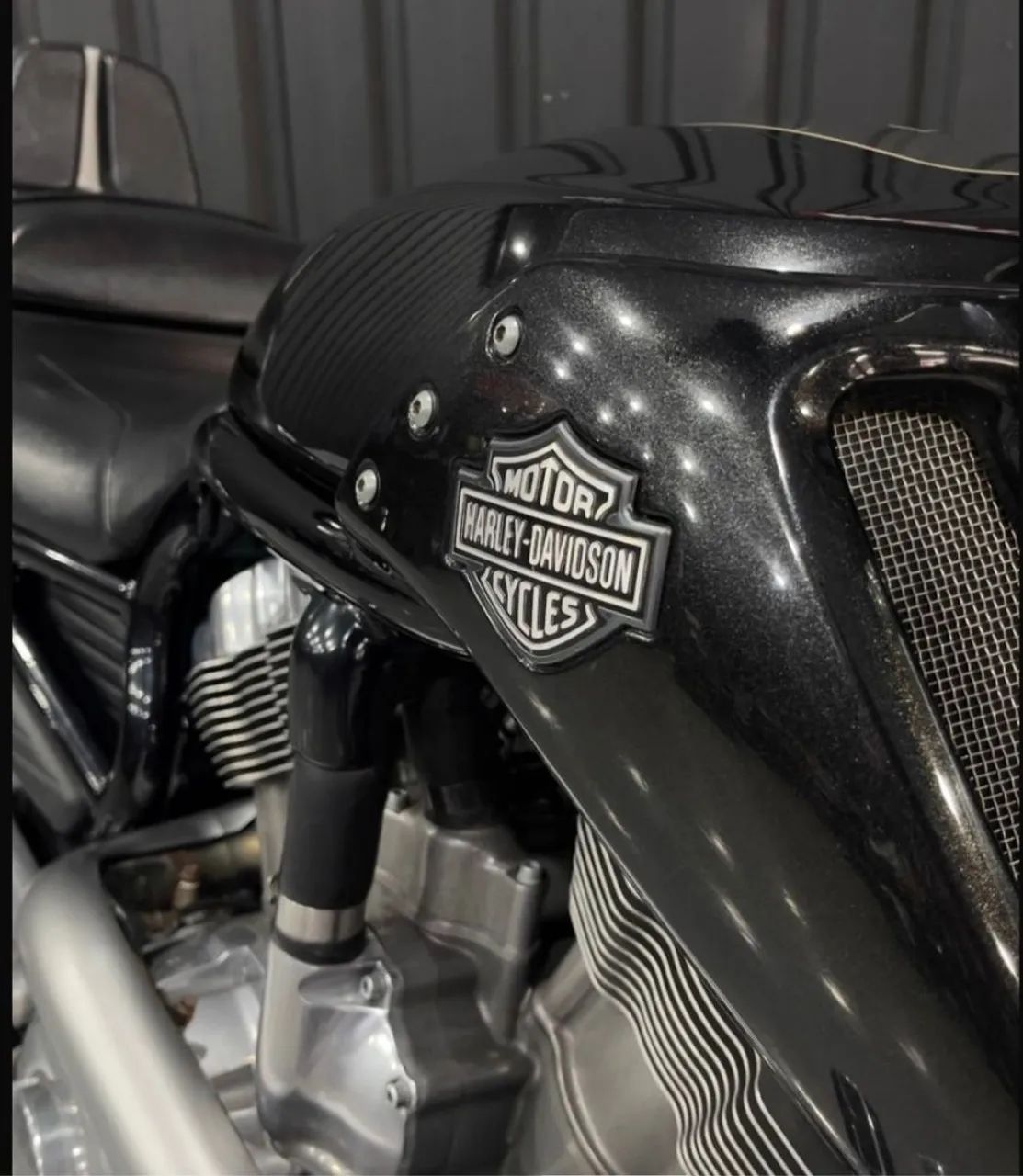 Harley davidson V-Rod VRSCF - Foto 4