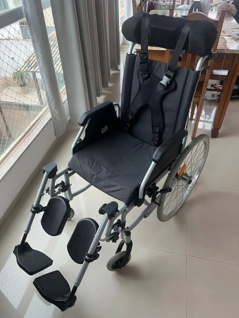 Cadeiras de Rodas Especial
