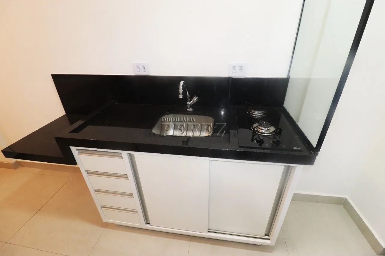 Apartamento para alugar no Edificio Crystal - Centro de Londrina. - Foto 3