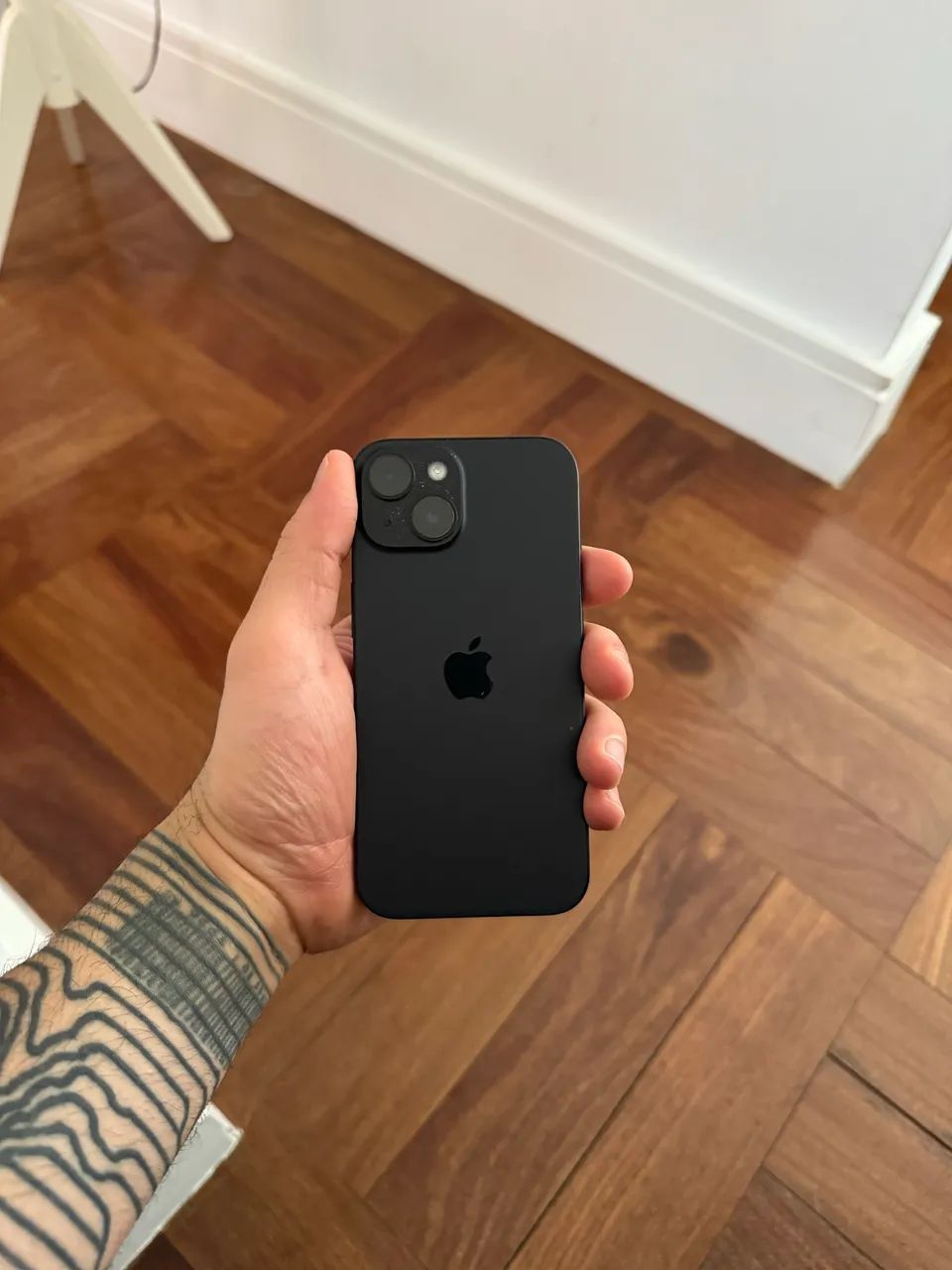 Iphone 15 - 128gb - 79% bateria - Foto 2