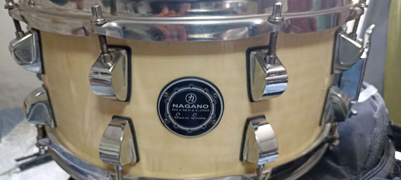 Caixa NAGANO SÉRIE ESPECIAL.. - Instrumentos musicais - Real