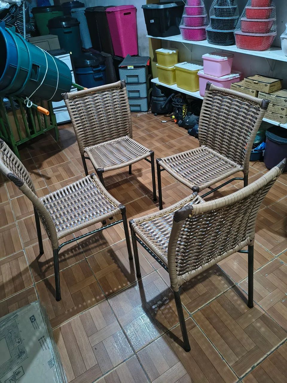 Mesa com 4 cadeiras  - Foto 5