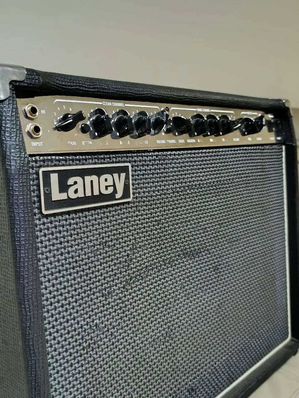 Amplificador Laney LC30 valvulado - Foto 2