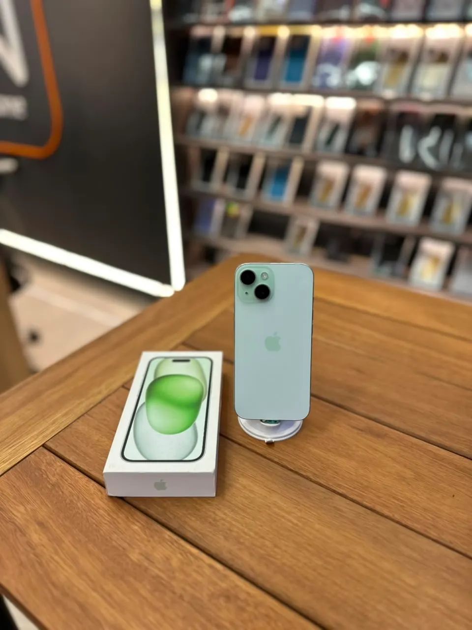 iPhone 15